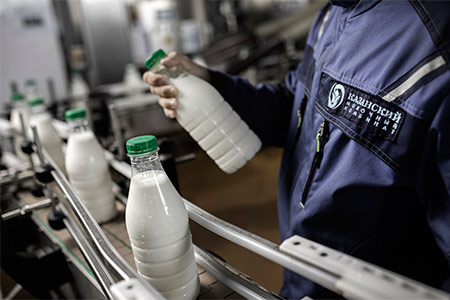 В производстве молочных брендов «Молочная речка», «Село Зеленое» теперь будет помогать и DACOND